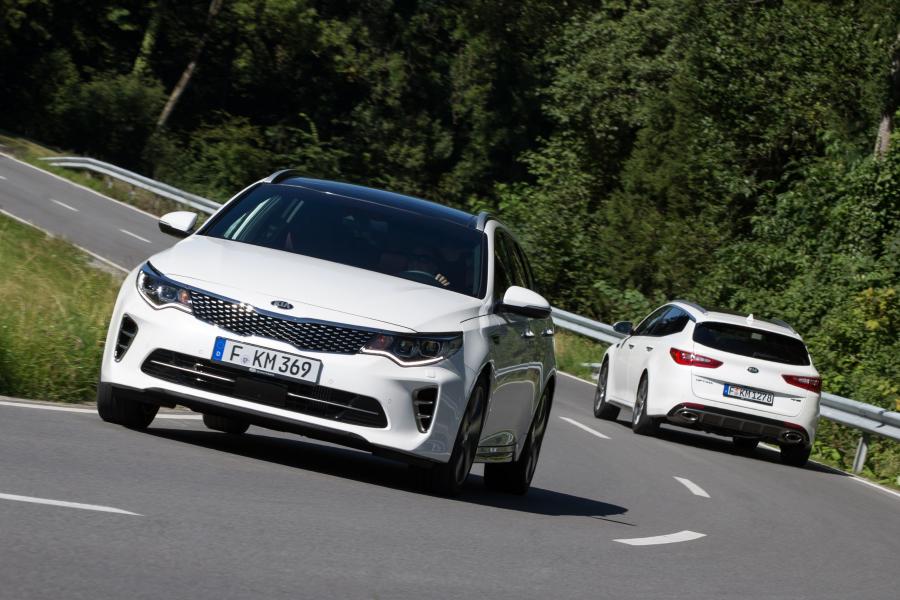  Kia Optima Sportswagon GT Line 2016 года  (WW) (фото 2 из 31)